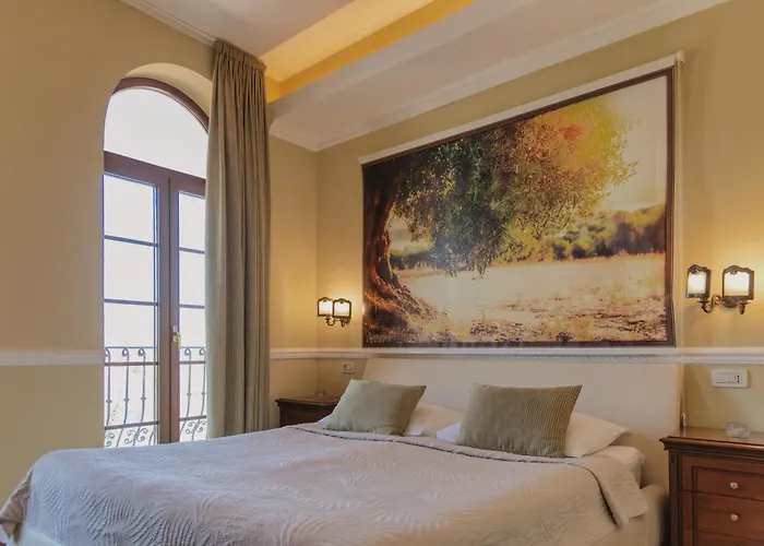 Bella & Stella Rooms